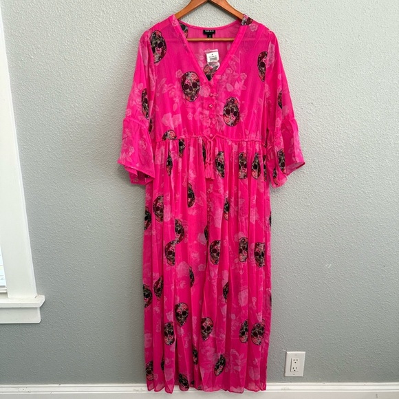 Torrid Maxi Chiffon Dress Size 0(Large) Skull Print NWT - Picture 3 of 9
